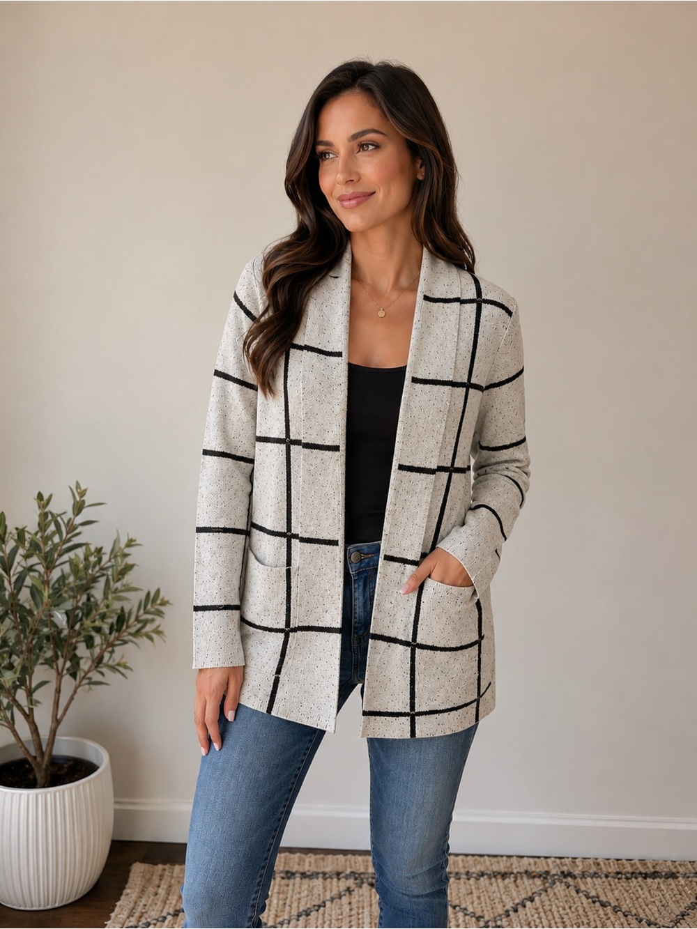 Baciano Cream Cardigan with Black Windowpane Check Sz M